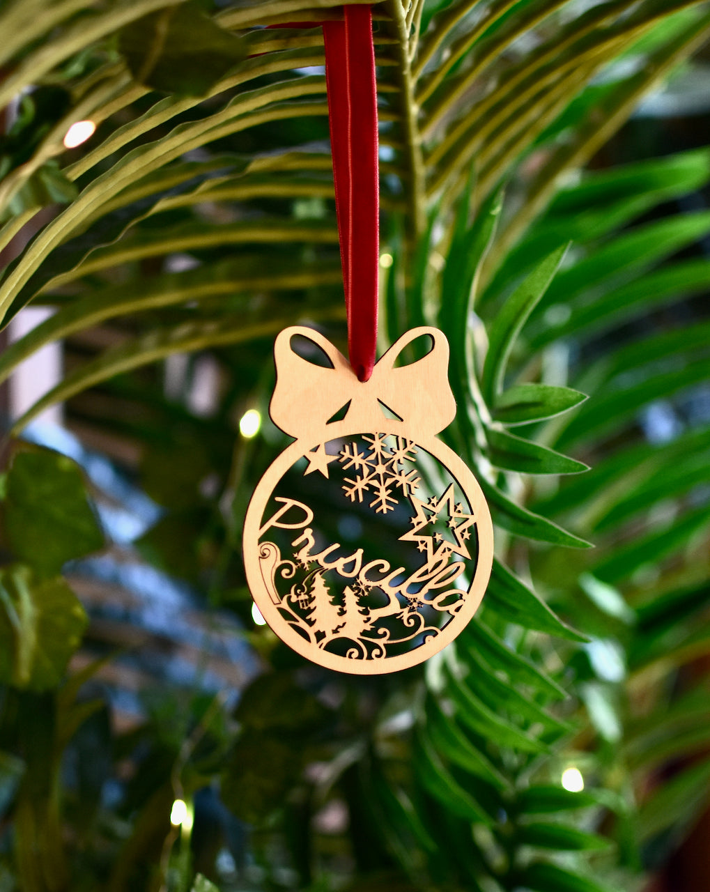 Personalized Christmas Ornament | Engraved | Bow Tie - HappyBundle