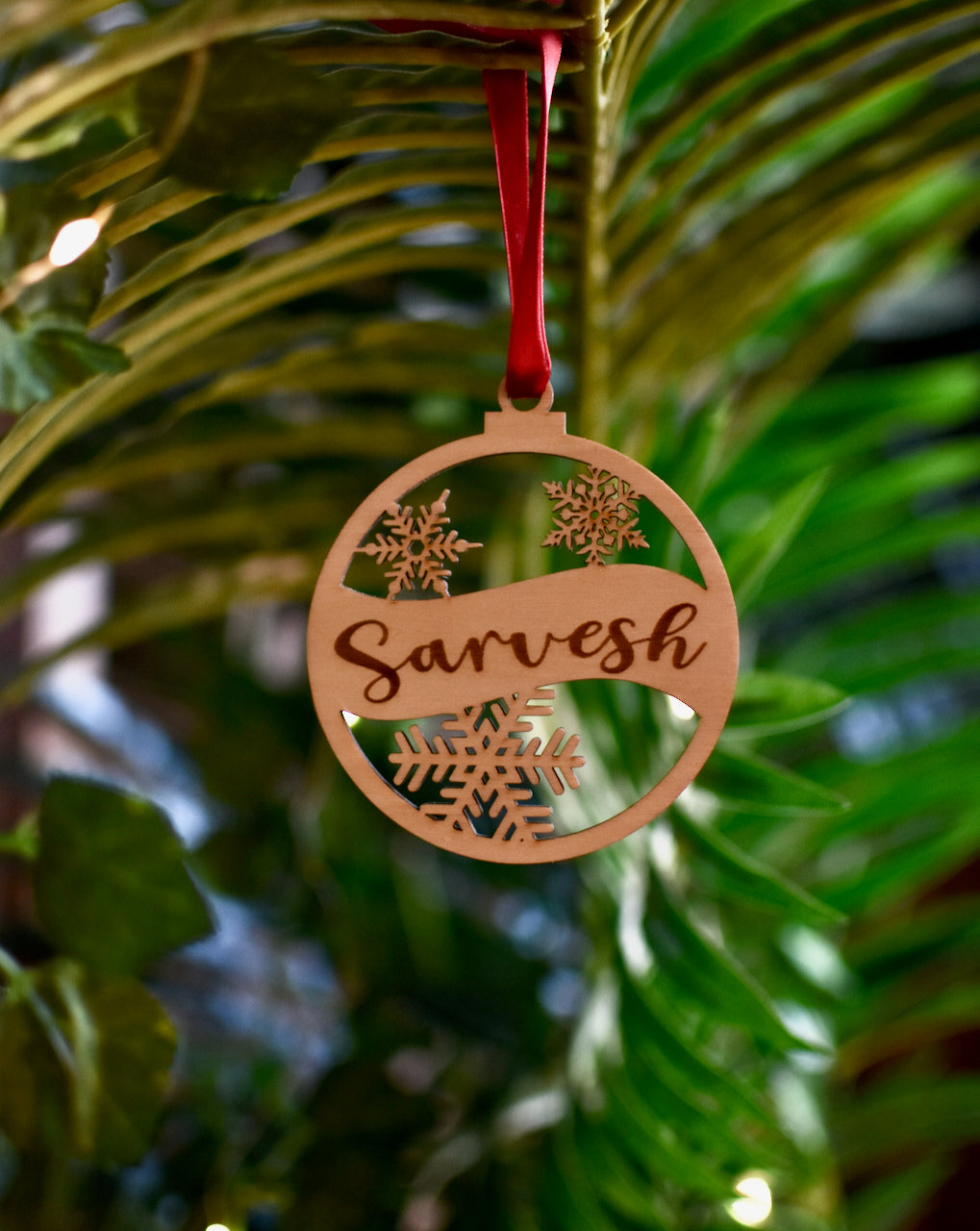 Personalized Christmas Ornament - Engraved - HappyBundle