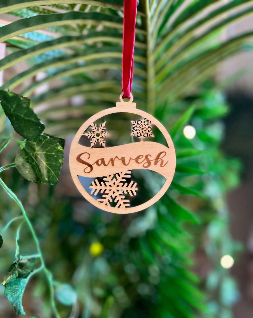 Personalized Christmas Ornament - Engraved - HappyBundle