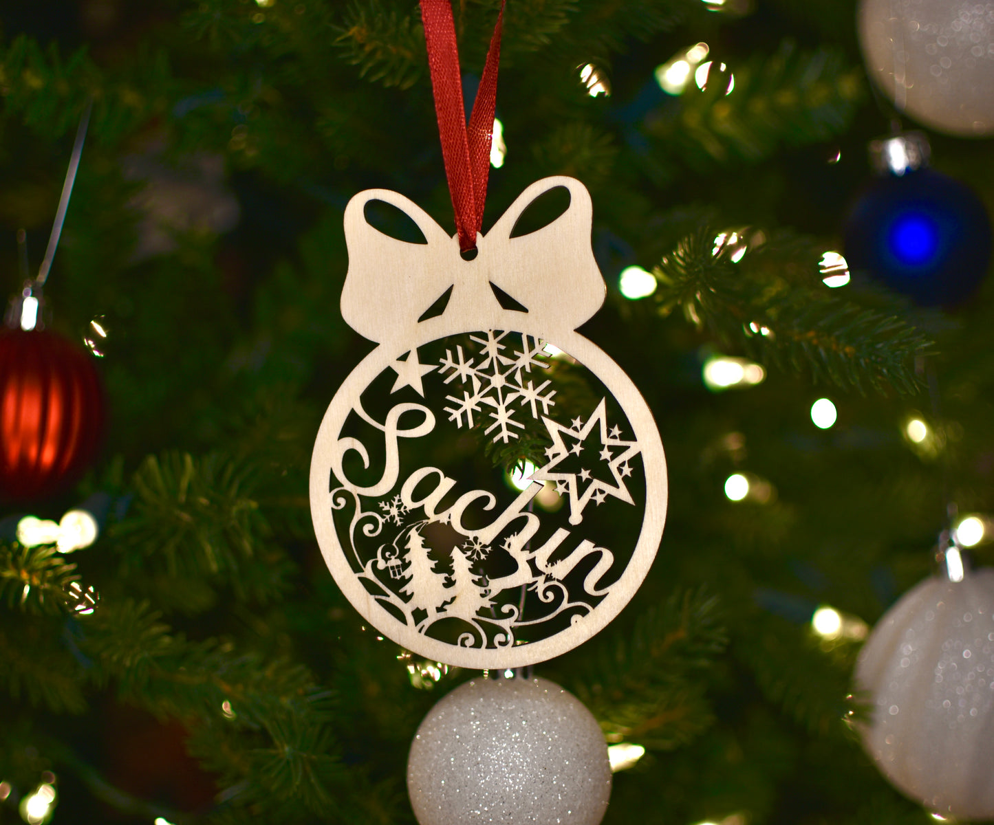 Personalized Christmas Ornament | Engraved | Bow Tie - HappyBundle