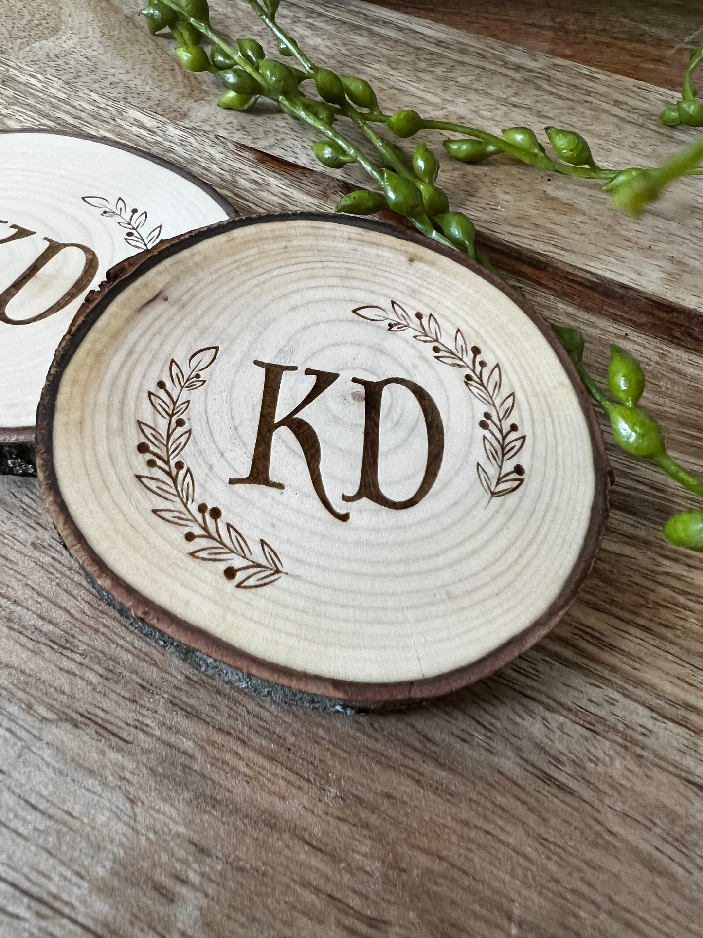 Personalized Live Edge Coasters - Set of 6 - HappyBundle
