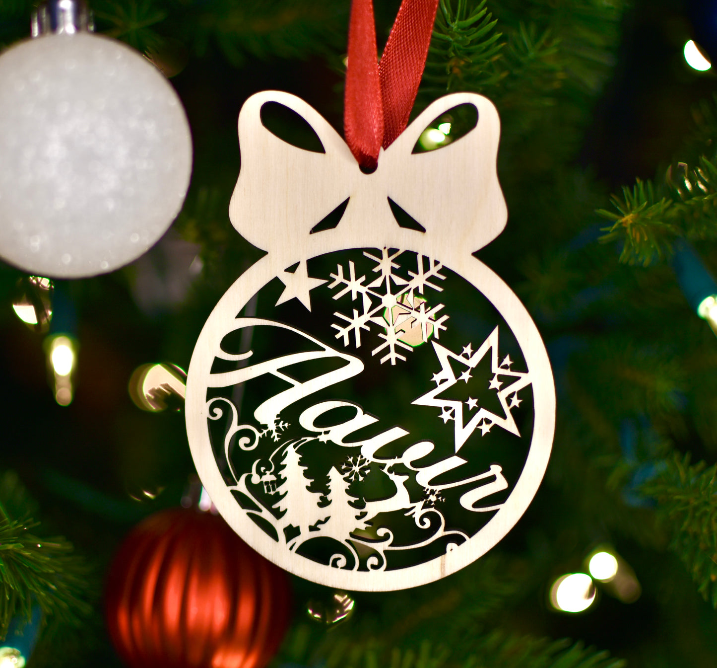 Personalized Christmas Ornament | Engraved | Bow Tie - HappyBundle