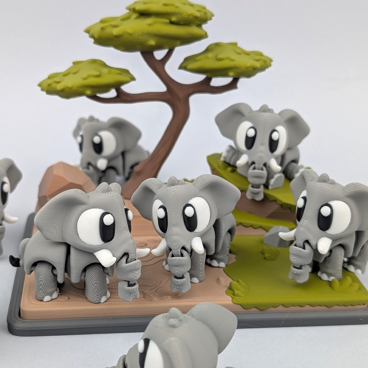 Safari & Savanna Animals example: Flexi Elephant. Choose a character using the animal picker.