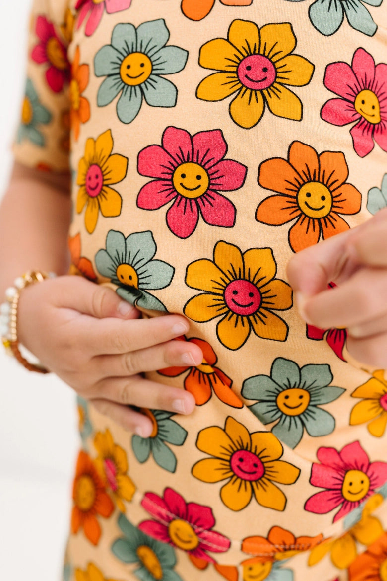 Smiley Flower Bamboo Shorts Set