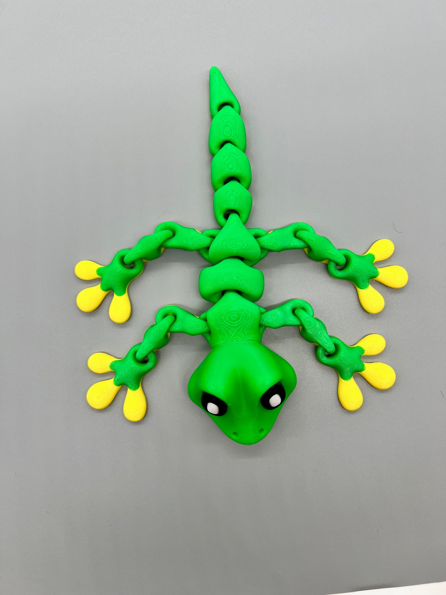 Flexi Gecko | Articulated Fidget Toy with Magnetic Feet