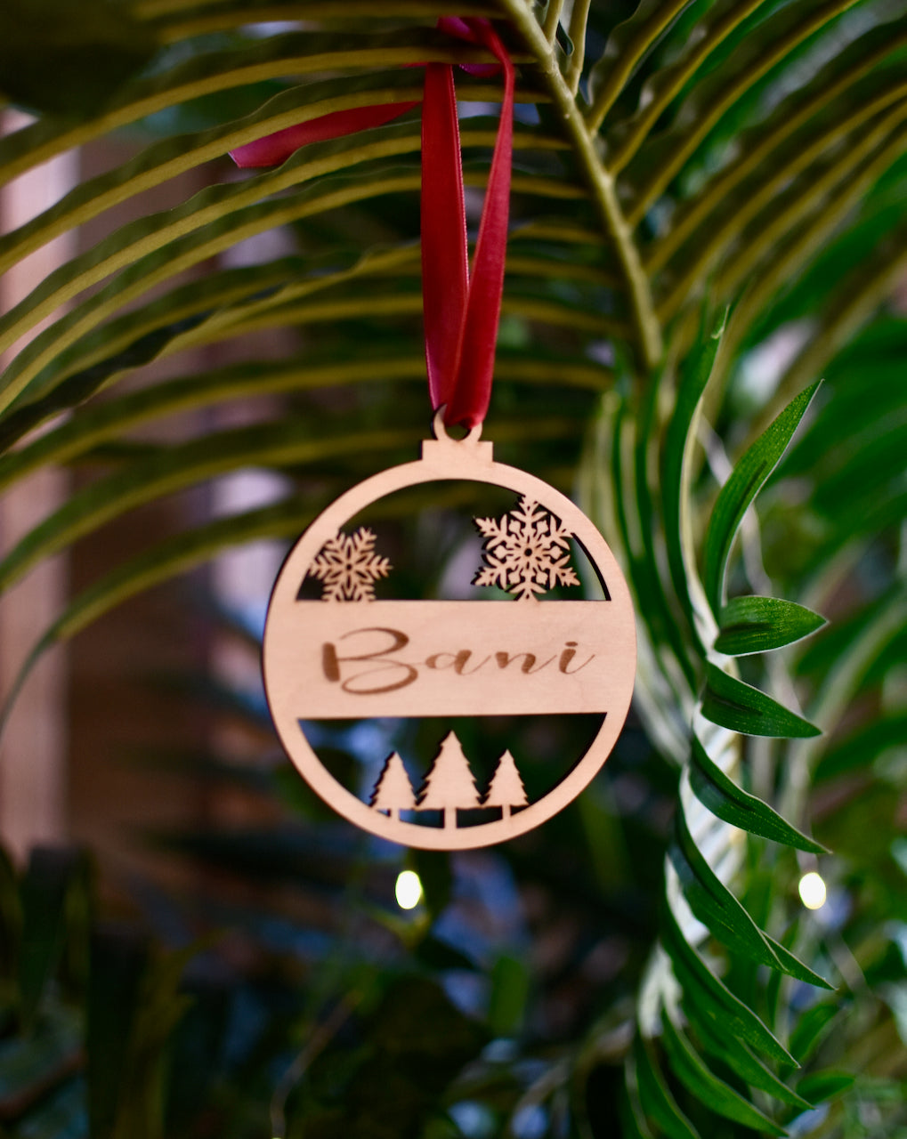 Personalized Christmas Ornament | Christmas Ball | Engraved - HappyBundle