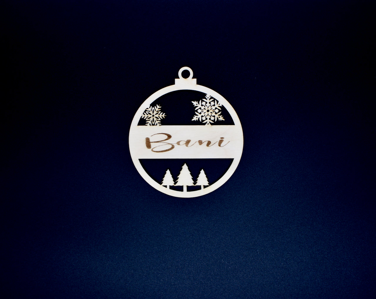 Personalized Christmas Ornament | Christmas Ball | Engraved - HappyBundle