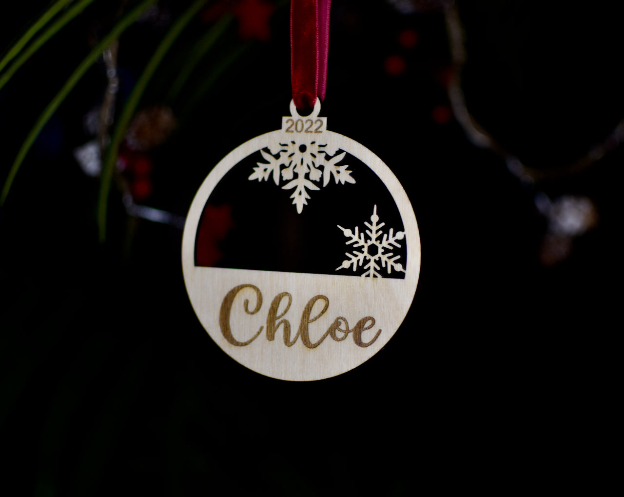 Personalized Christmas Ornament - Engraved - HappyBundle