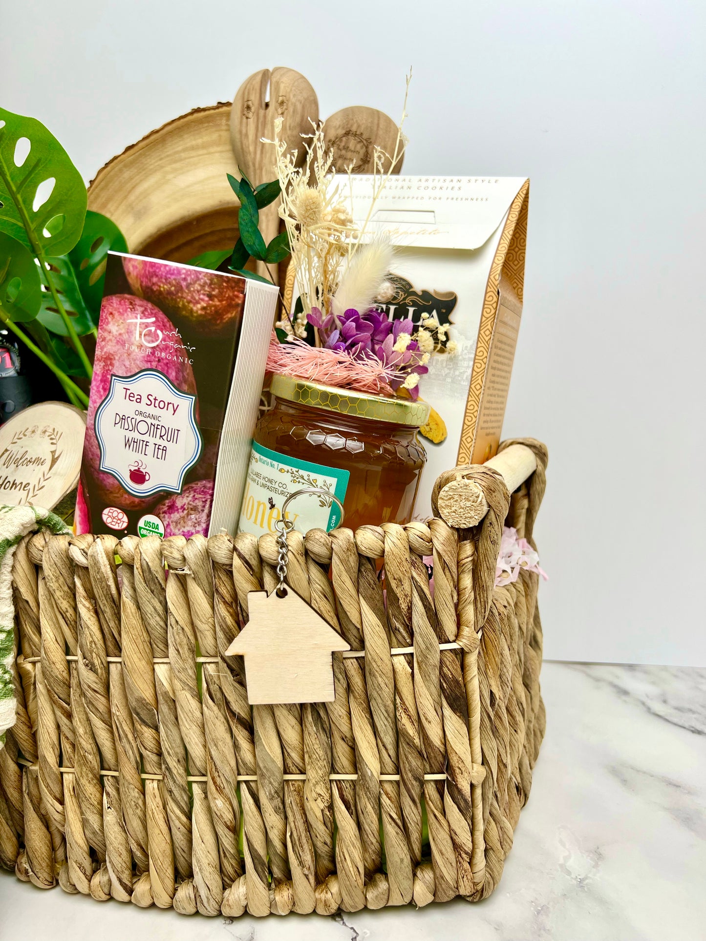 Gift Basket with Home Sweet Home Coasters & Personalized Wooden Spoons - HappyBundle