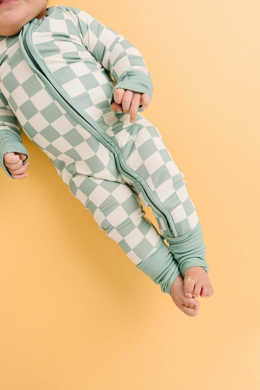 Seafoam Checkered Bamboo Sleeper