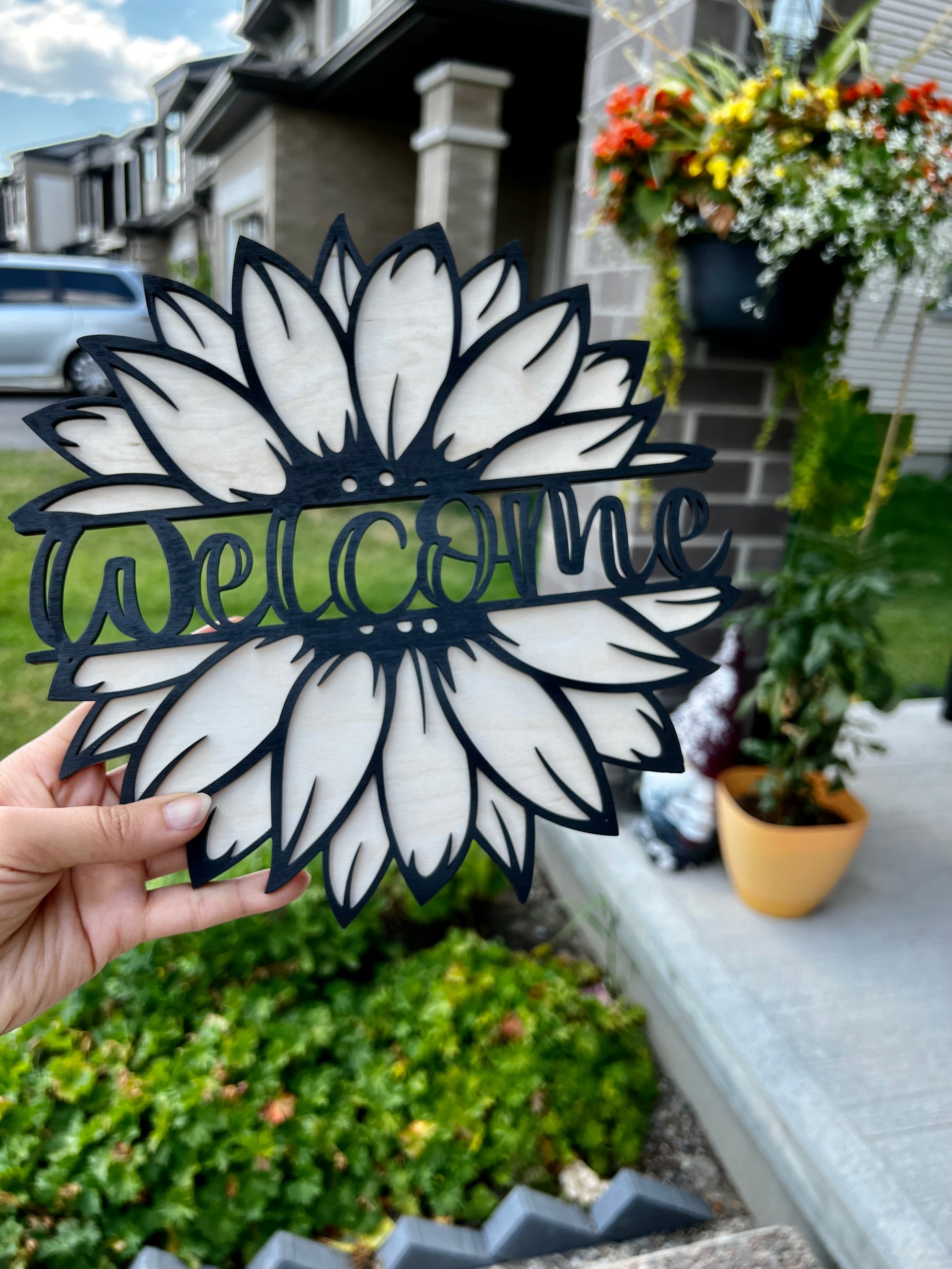 Monogram Welcome Sunflower Sign - HappyBundle