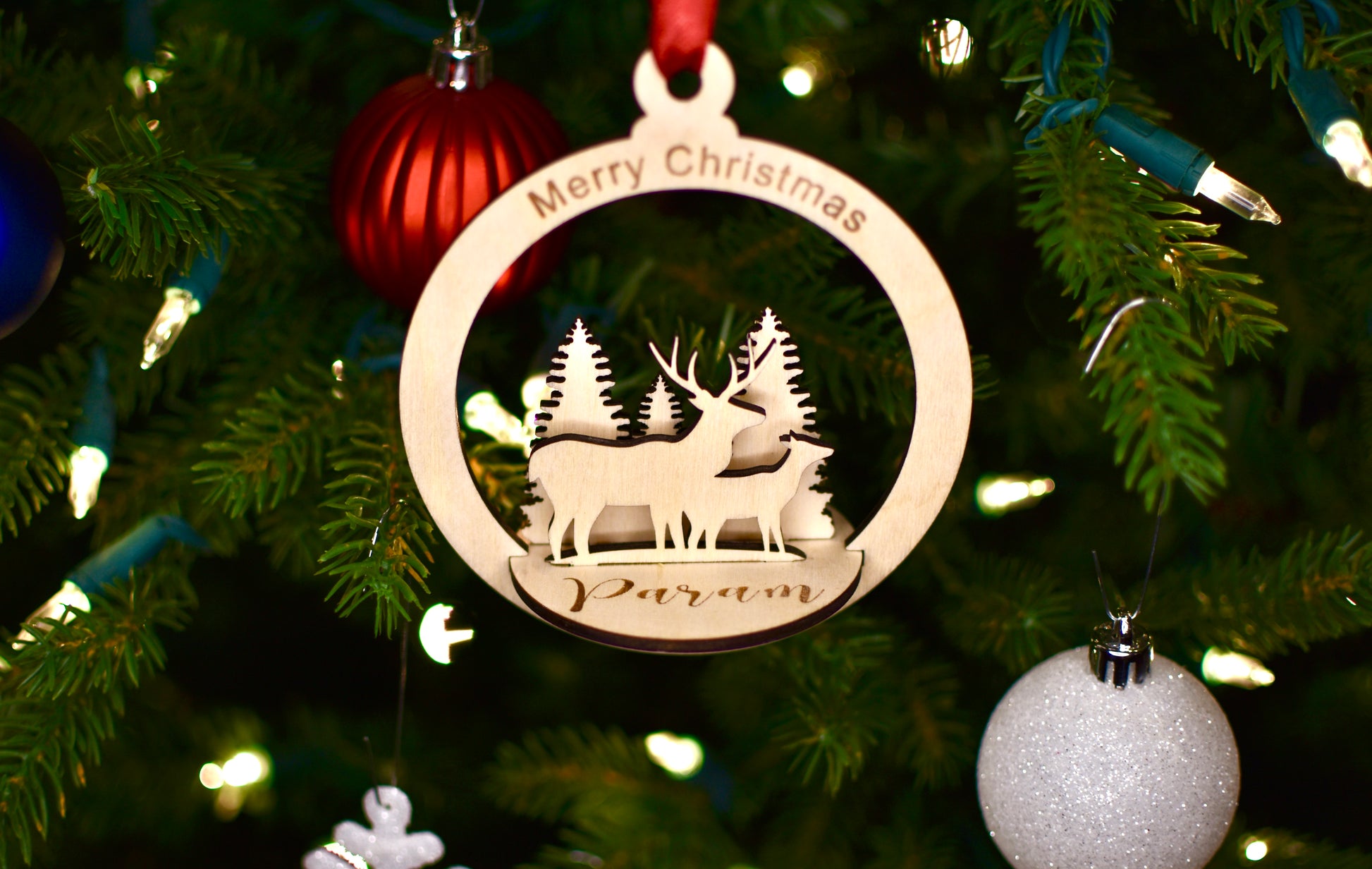 Personalized Christmas Ornament | Multi layered | Reindeer | Engraved - HappyBundle
